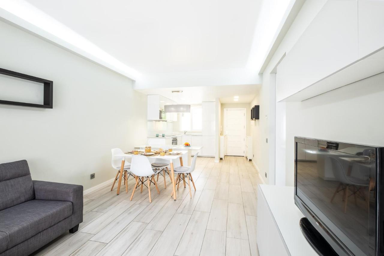 Blue Star Luxury Apartment By Atlantic Places アルブフェイラ エクステリア 写真